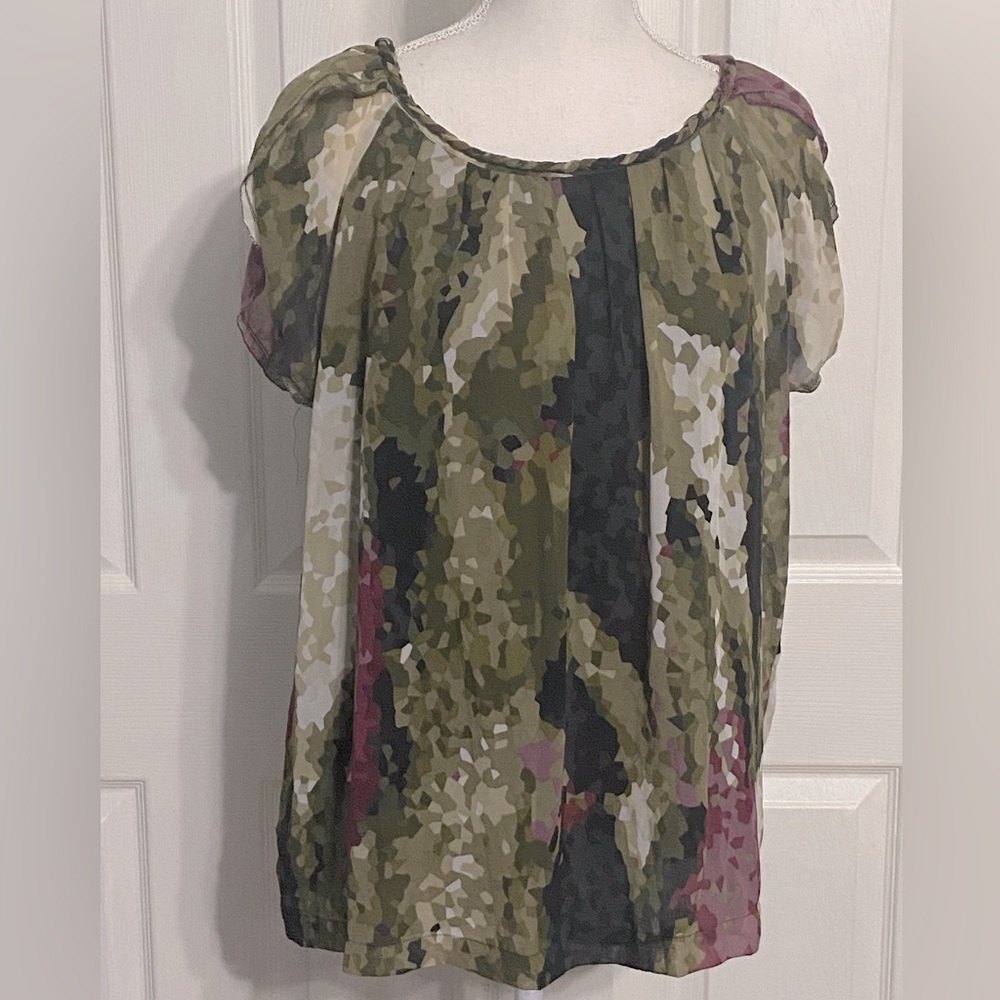 Apostrophe Semi Sheer Multicolored Top Size Medium